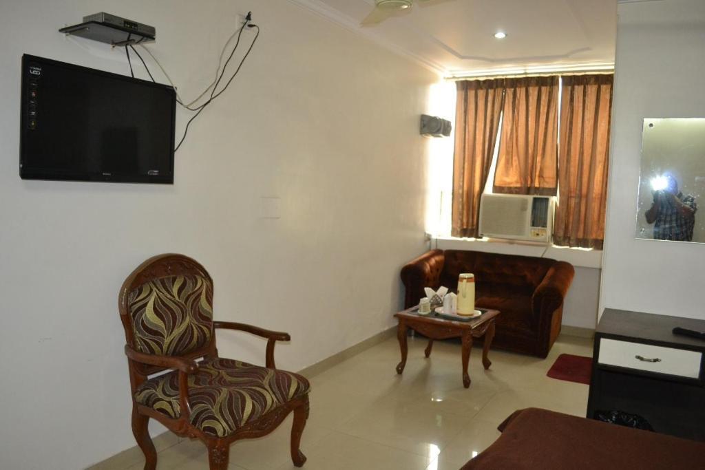 Hotel Jigyasa By Mayda Hospitality Pvt. Ltd. Agra  Esterno foto